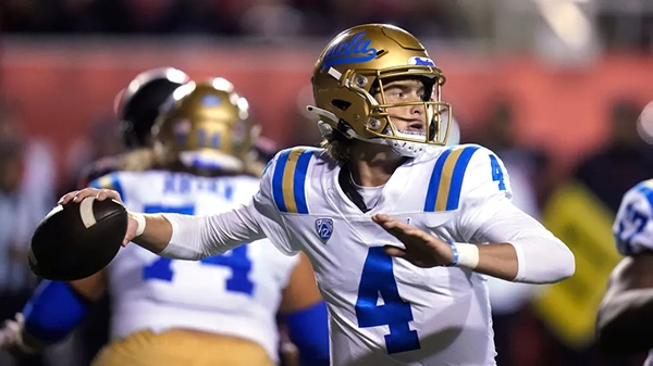 Ethan Garbers QB UCLA Bruins